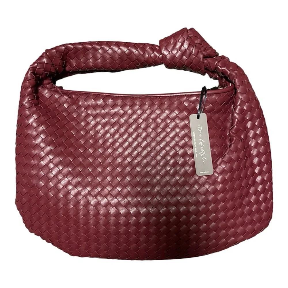 Glitzy Girlz elegant burgundy